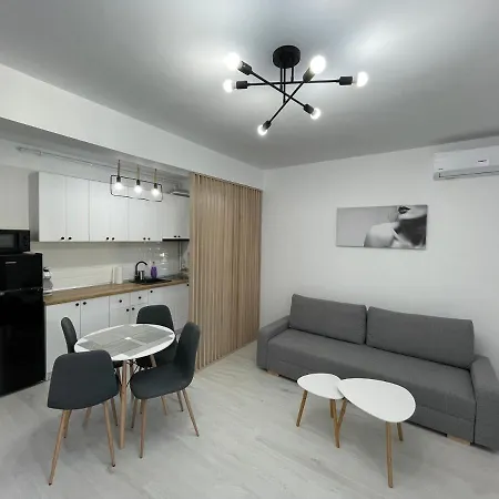 アパート Vys Mamaia Nord ナボダリ